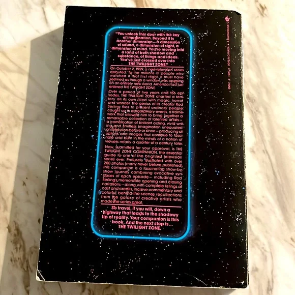 The Twilight Zone Companion Book - Picture 2 of 9